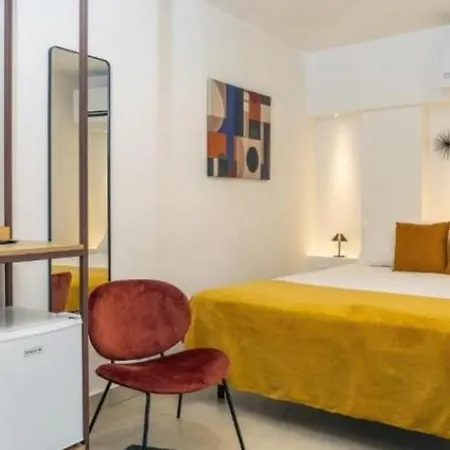 Alojamento de Acomodação e Pequeno-almoço Sikelia